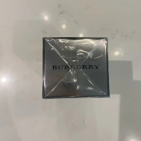 BURBERRY✨ - Picture 4 of 4